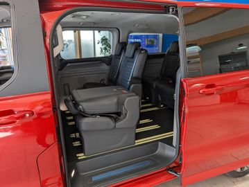Ford Tourneo Custom Tit. 2.0 L2 NEUES MODELL