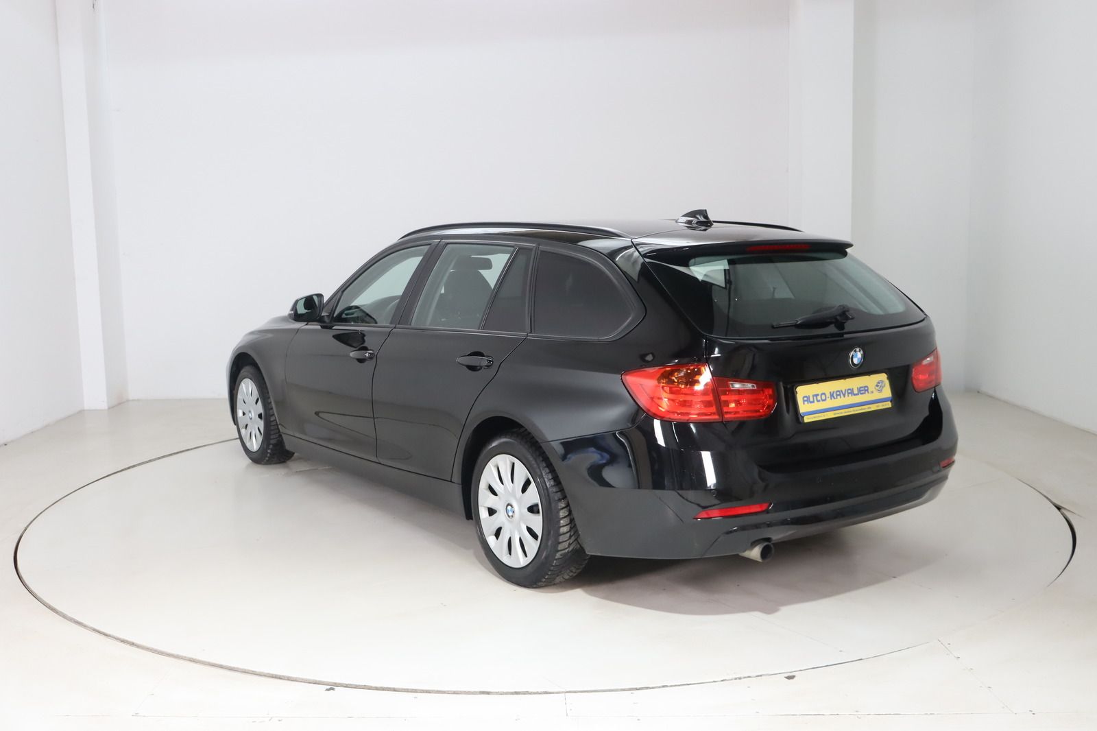 Fahrzeugabbildung BMW 316 i Touring