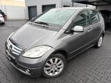 Mercedes-Benz A 200 Avantgarde *Pano*Parkhilfe*8x-Bereift*AHK* - gebrauchte Mercedes-Benz A 200 aus dem Jahr 2010