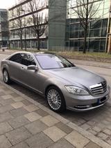 Mercedes-Benz Exklusiver S 600 L  in Matt-Grau / B&O  - : Limousine, Matt