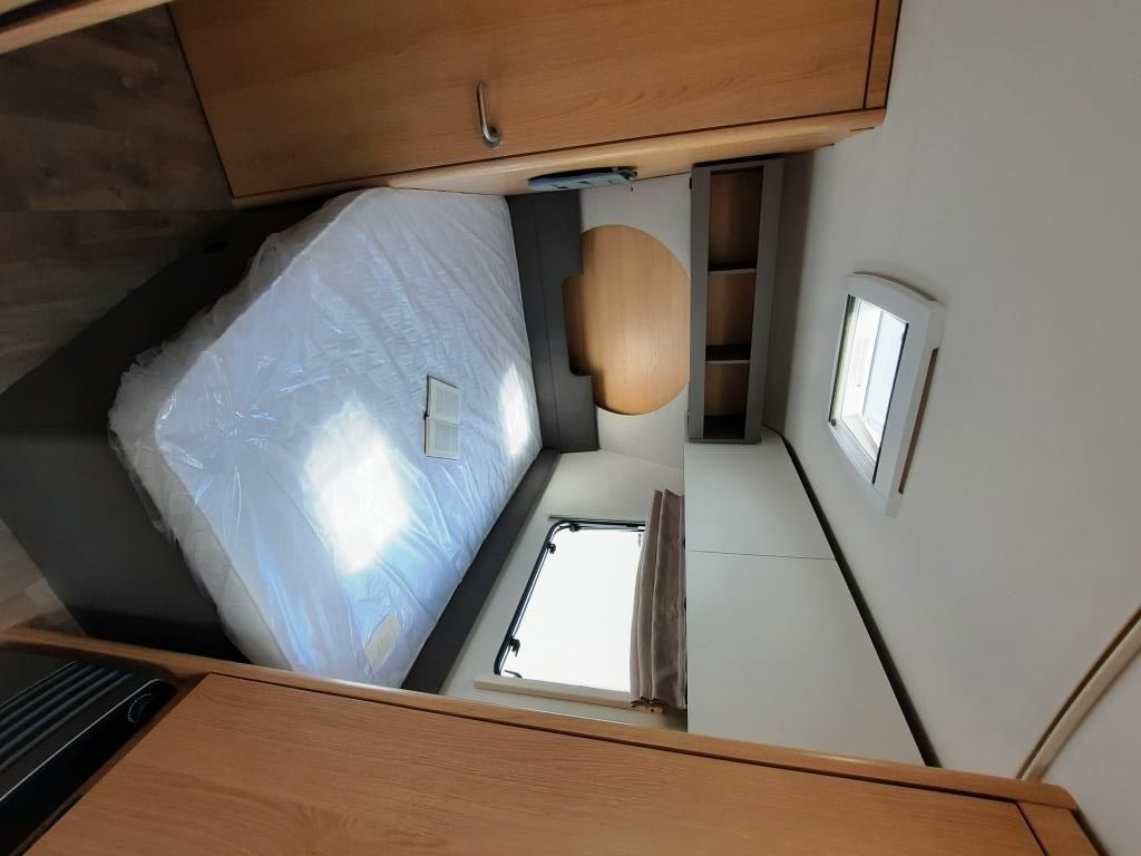 Fahrzeugabbildung LMC Tandero 480 D Verfüg./UltraHeat/Dusche