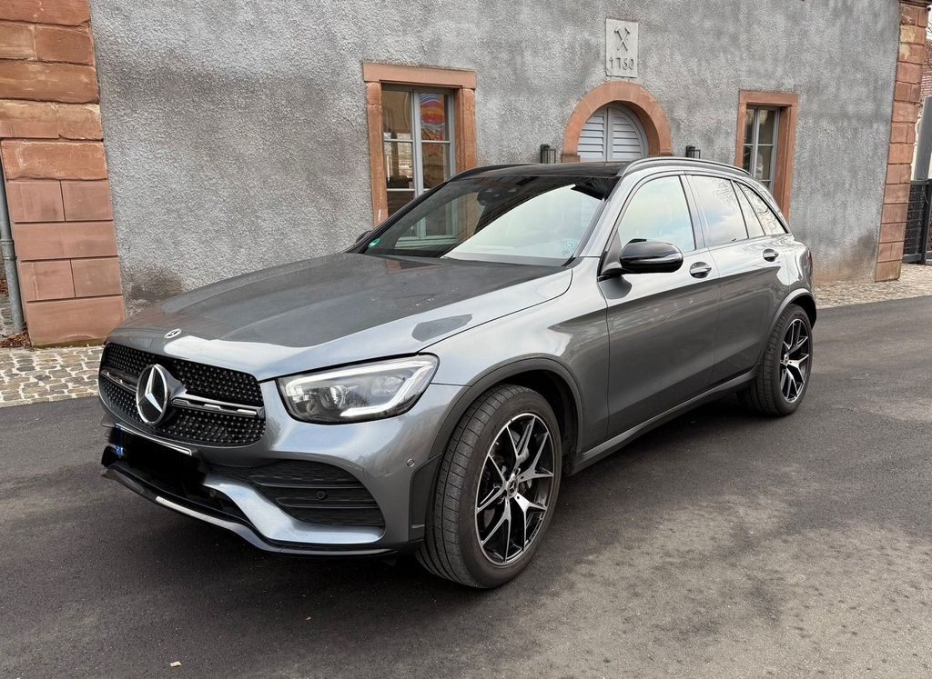 Image of Mercedes-Benz GLC 400