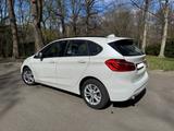 BMW 218d Active Tourer LED | Navi | Kamera | SHZ - BMW 218 Active Tourer in Berlin