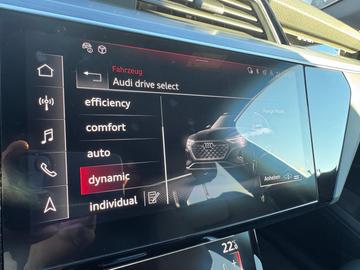 صورة مصغرة 23 لـ 2024 AUDI Q8 E-TRON