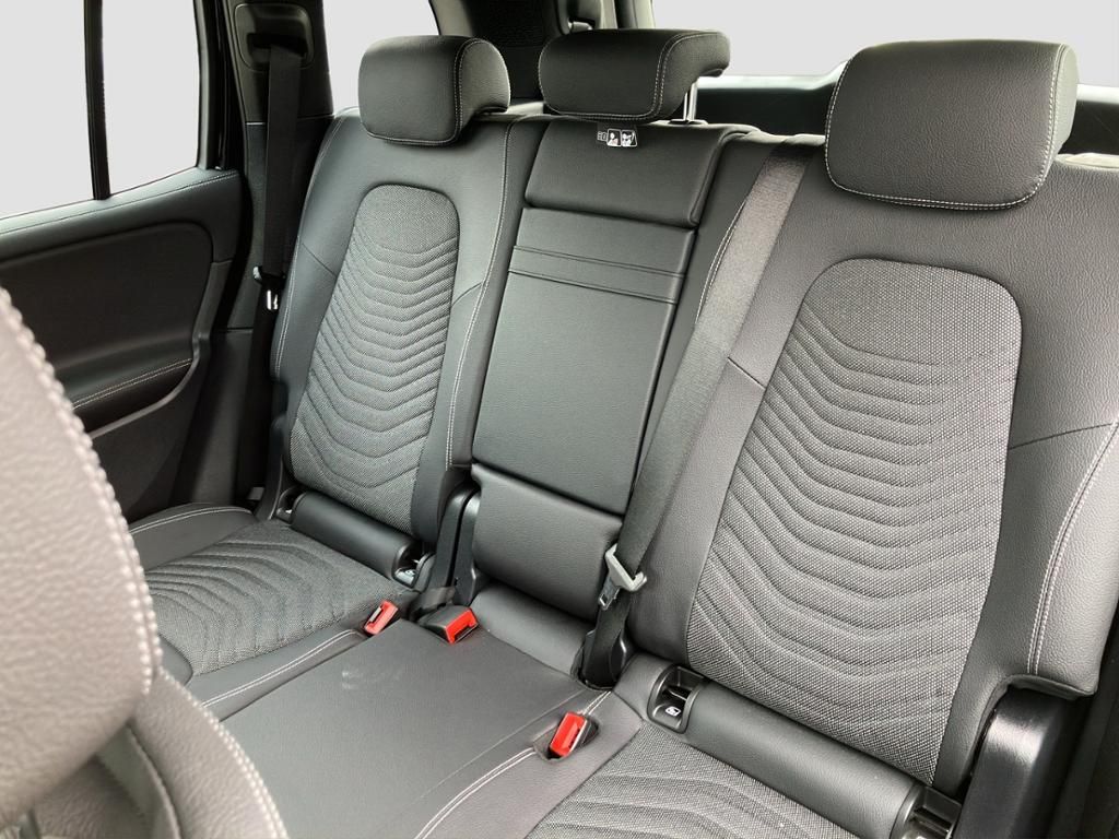 Fahrzeugabbildung Mercedes-Benz GLB 200 d 7-Sitzer*Kamera*el. Heckklappe*LED