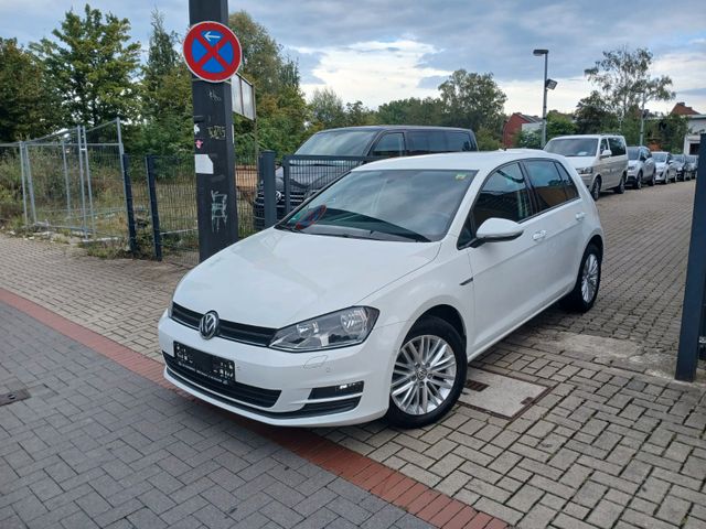 Volkswagen Golf VII 1.2 / Lim. Cup BMT