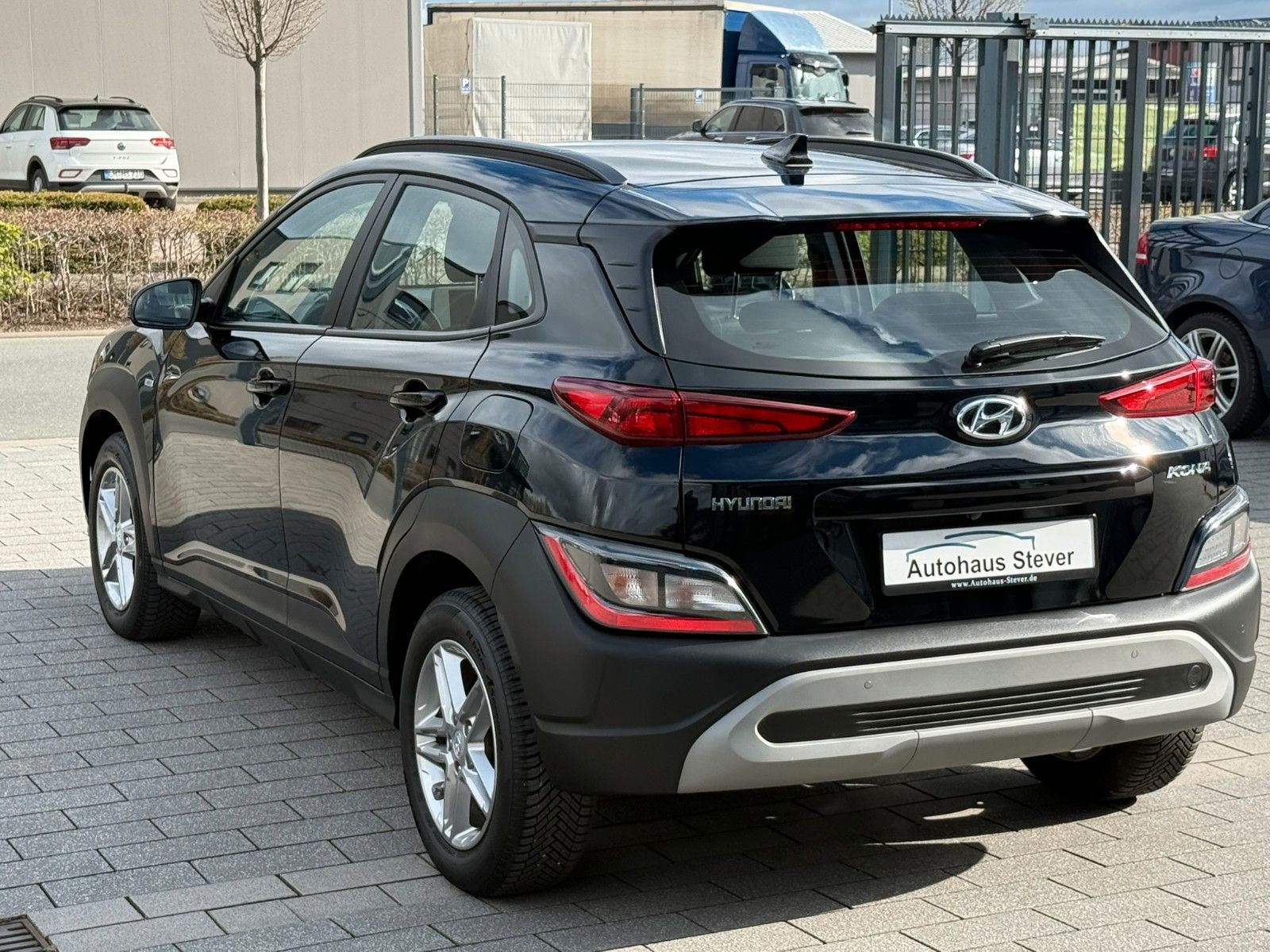 Fahrzeugabbildung Hyundai Kona Select Mild-Hybrid 2WD