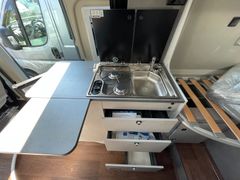 Pössl Summit Shine 600 L  | Premium & Assistenz Paket*