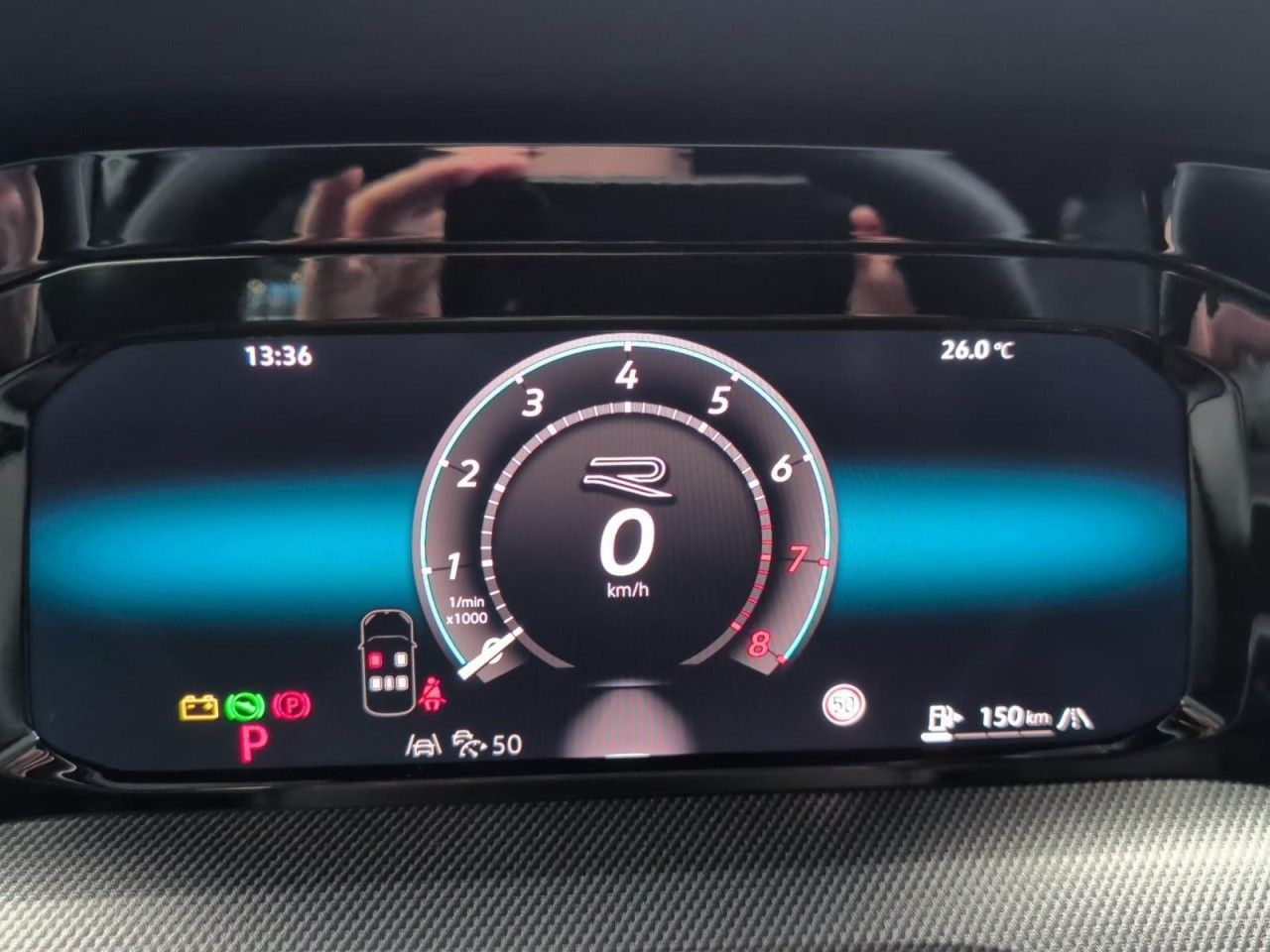 Golf Variant R-Line 1.5 eTSI DSG *Black Style*