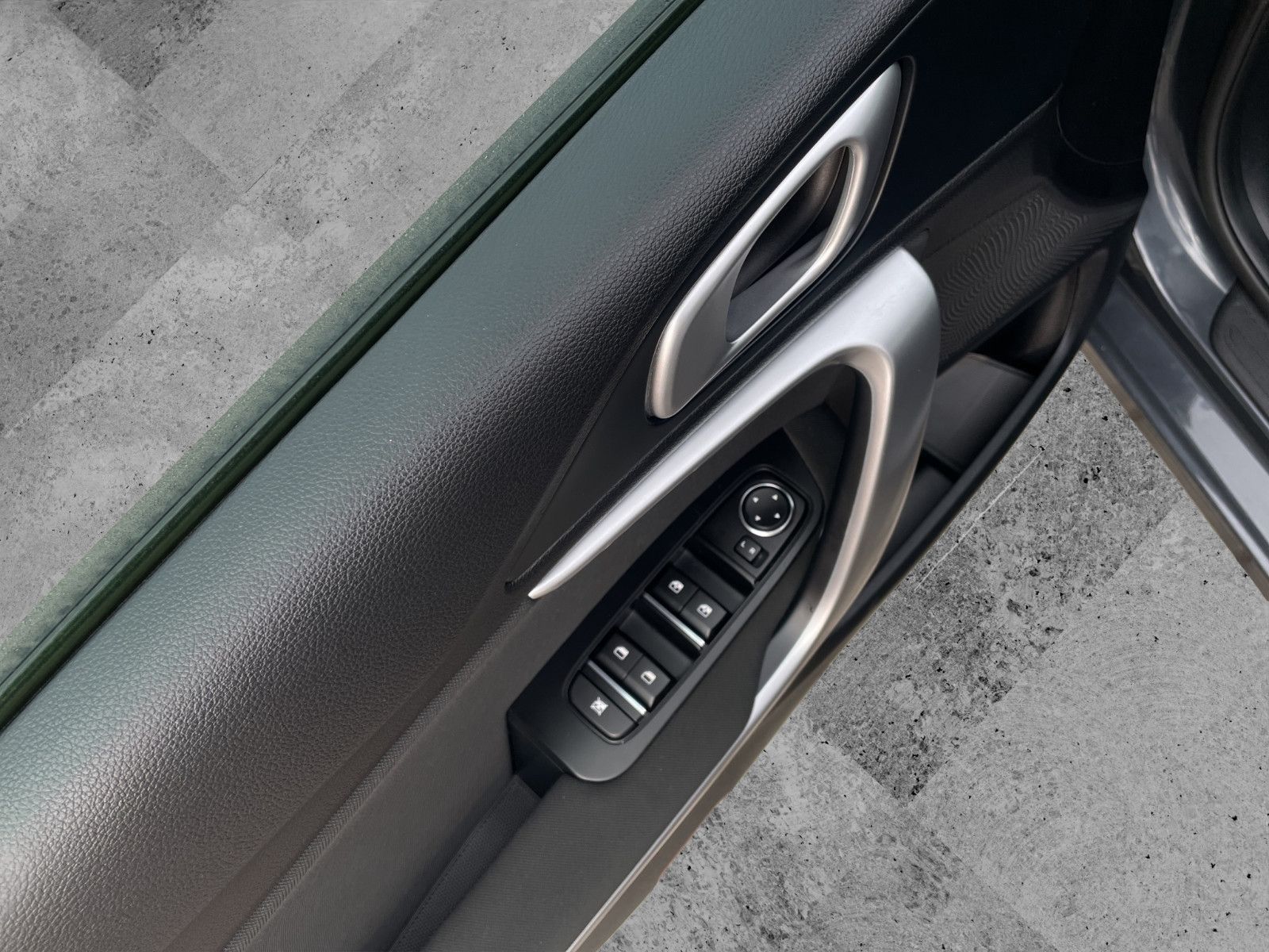 Fahrzeugabbildung Kia ceed*Apple CarPlay*Emotion Paket*Winter Paket