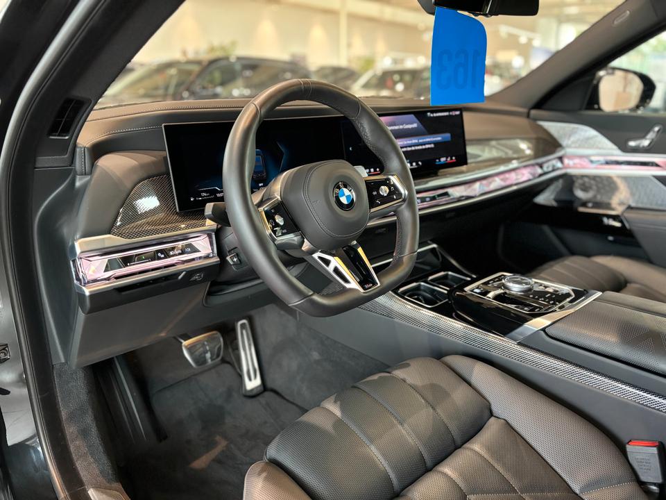 BMW 740d xDrive Limousine