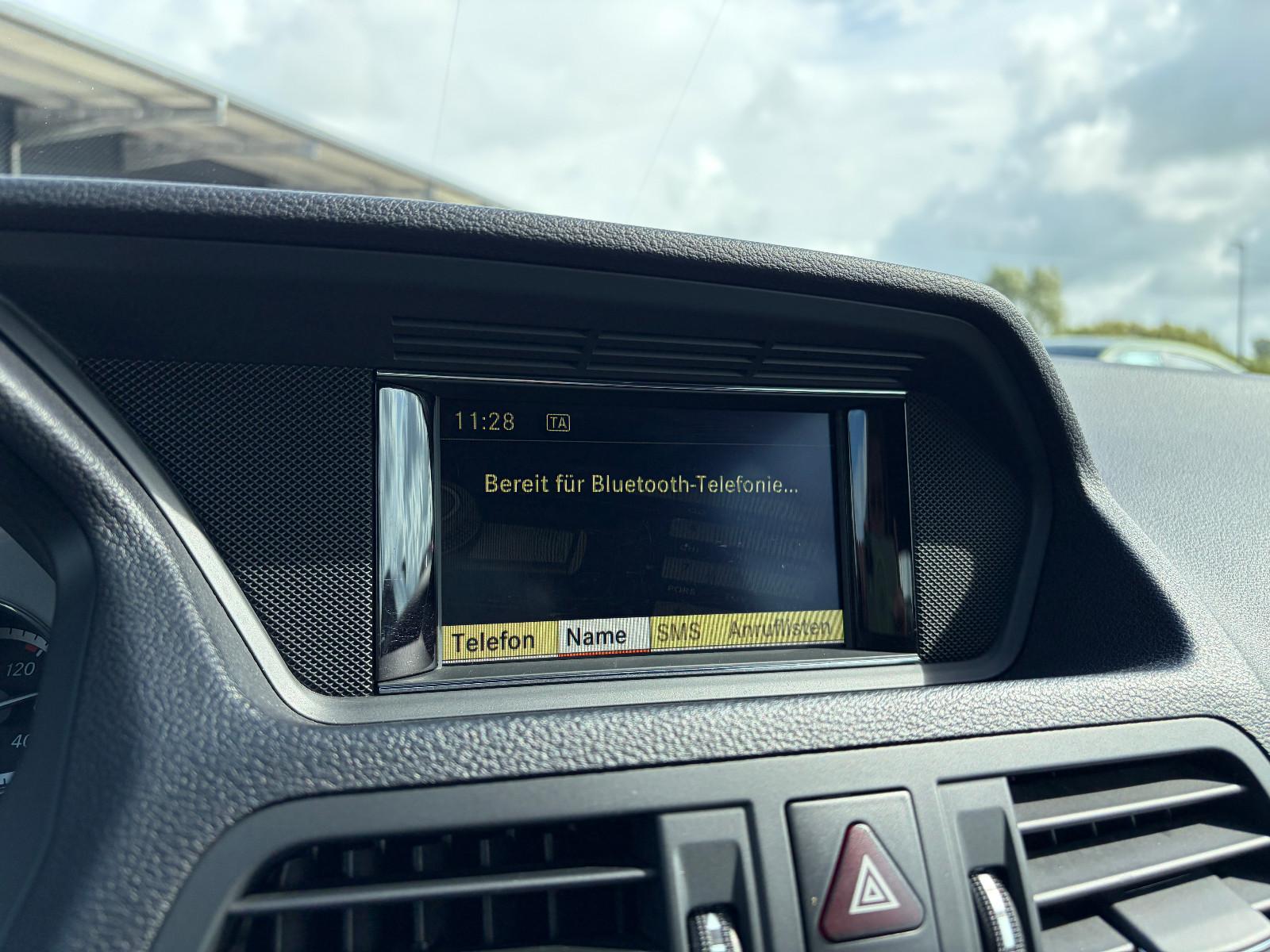 Mercedes-Benz E 200 CGI Cabrio Avantgarde Navi Leder Airscarf