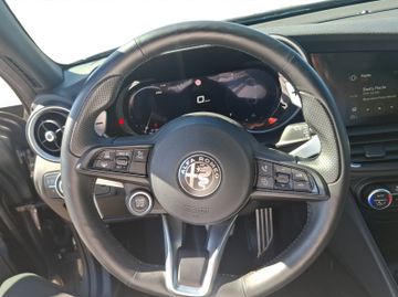 Alfa Romeo Giulia Veloce Q4 2.0 Turbo 16V Kam.+KeyLess+SHZ