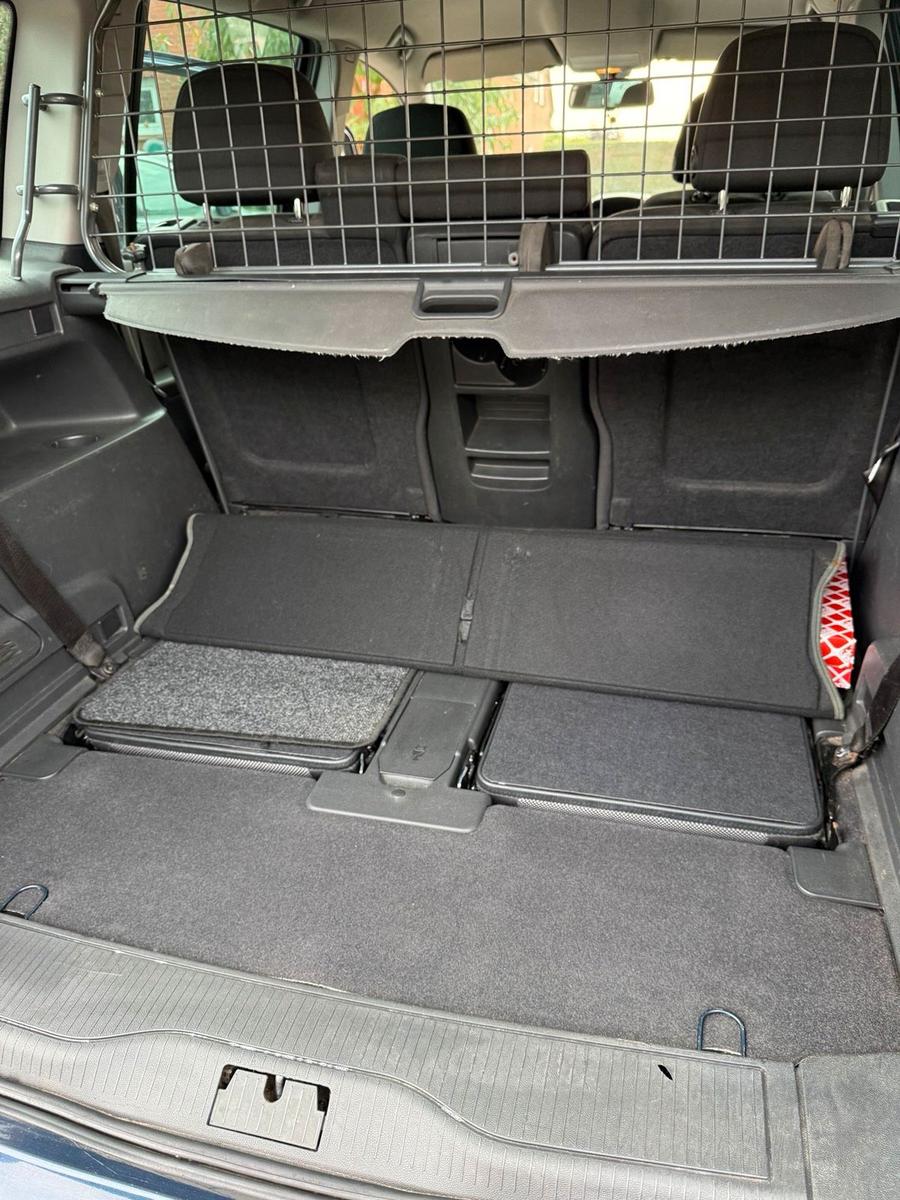Opel Zafira 2011 — photo 7