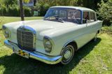 Mercedes-Benz 230 W110 Heckflosse - Mercedes-Benz: W110 Heckflosse