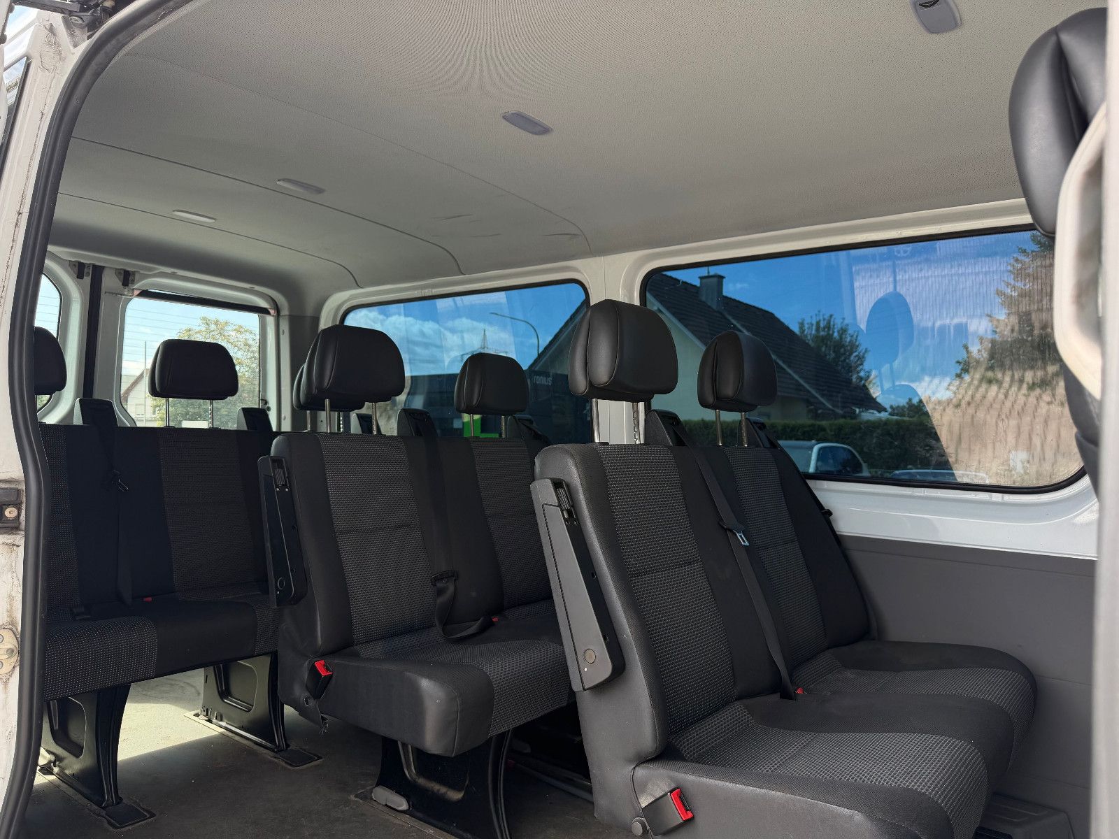 Fahrzeugabbildung Mercedes-Benz Sprinter II Kombi 211/213/214/216 CDI 9-SITZER