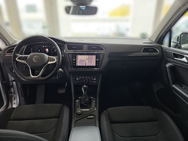 Fahrzeugabbildung Volkswagen Tiguan 2.0 TDI 4M DSG Elegance AHK LED-MATRIX NA