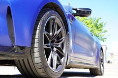 BMW M4 xDr Competition Cabrio in FROZEN BLUE