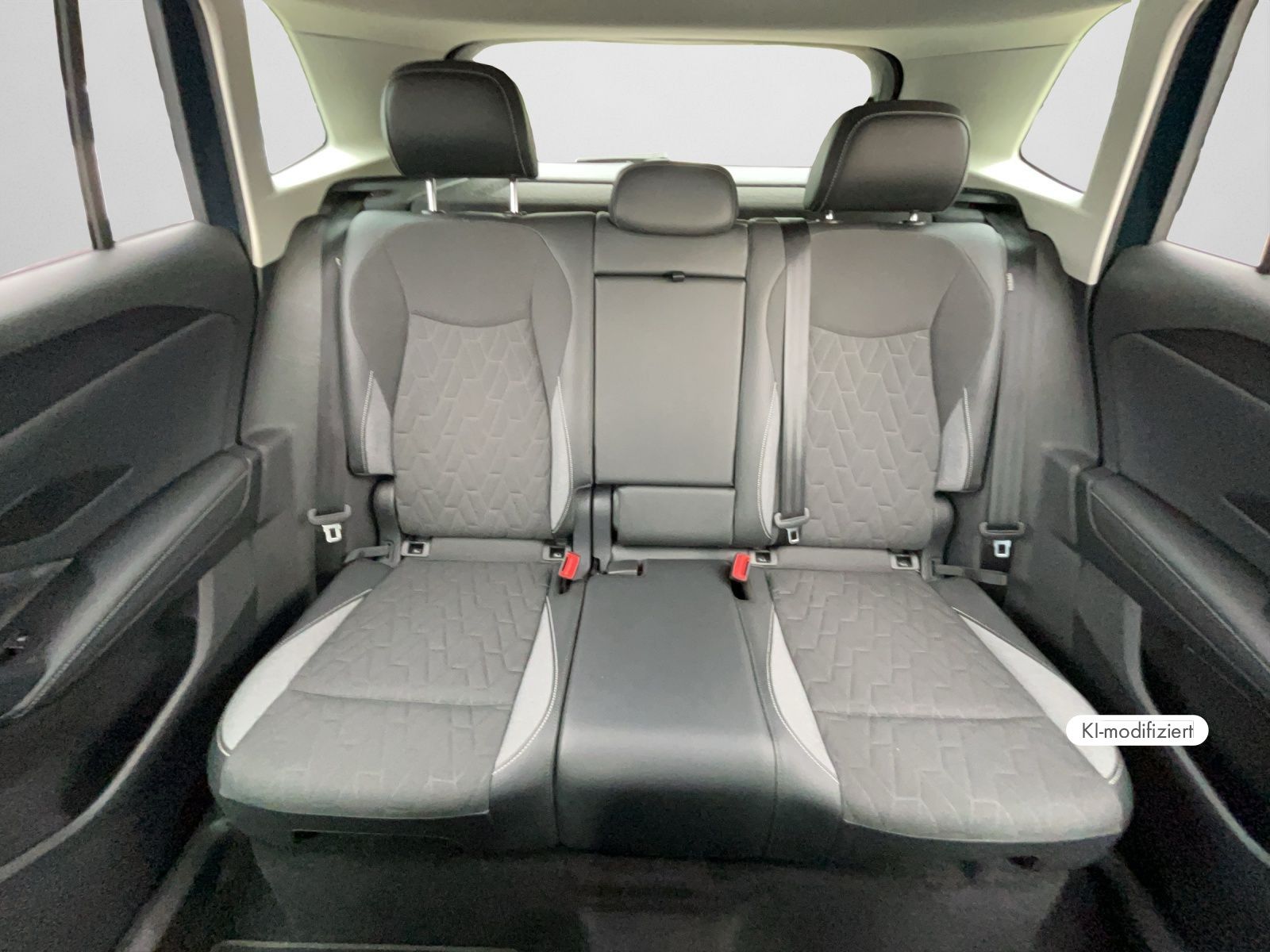 Volkswagen Tiguan - Bild 15