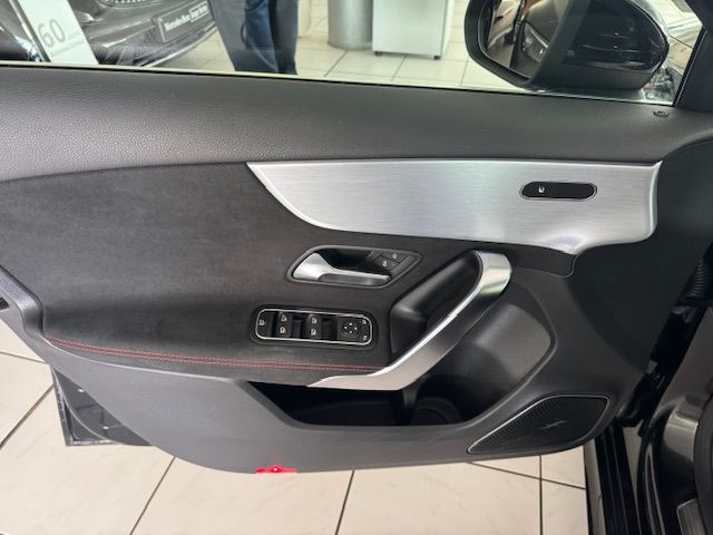 A 200 7G AMG Line Keyless MBUX Burmester PTS LM