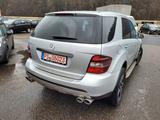Mercedes-Benz ML 320 CDI 4X4 - Mercedes-Benz ML 320: Cdi