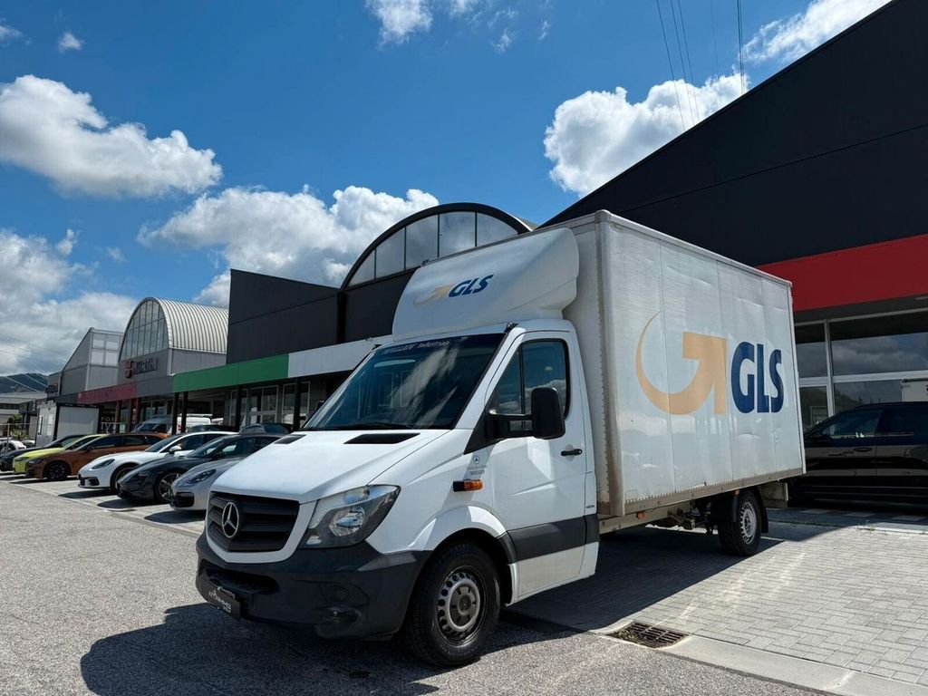Image of Mercedes-Benz Sprinter