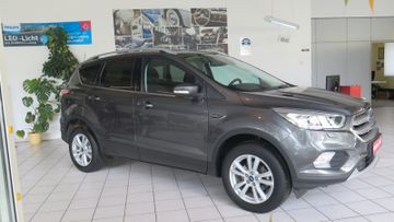 Ford Kuga - 1