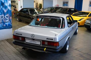 1980 Mercedes-BENZ E 280 照片 10
