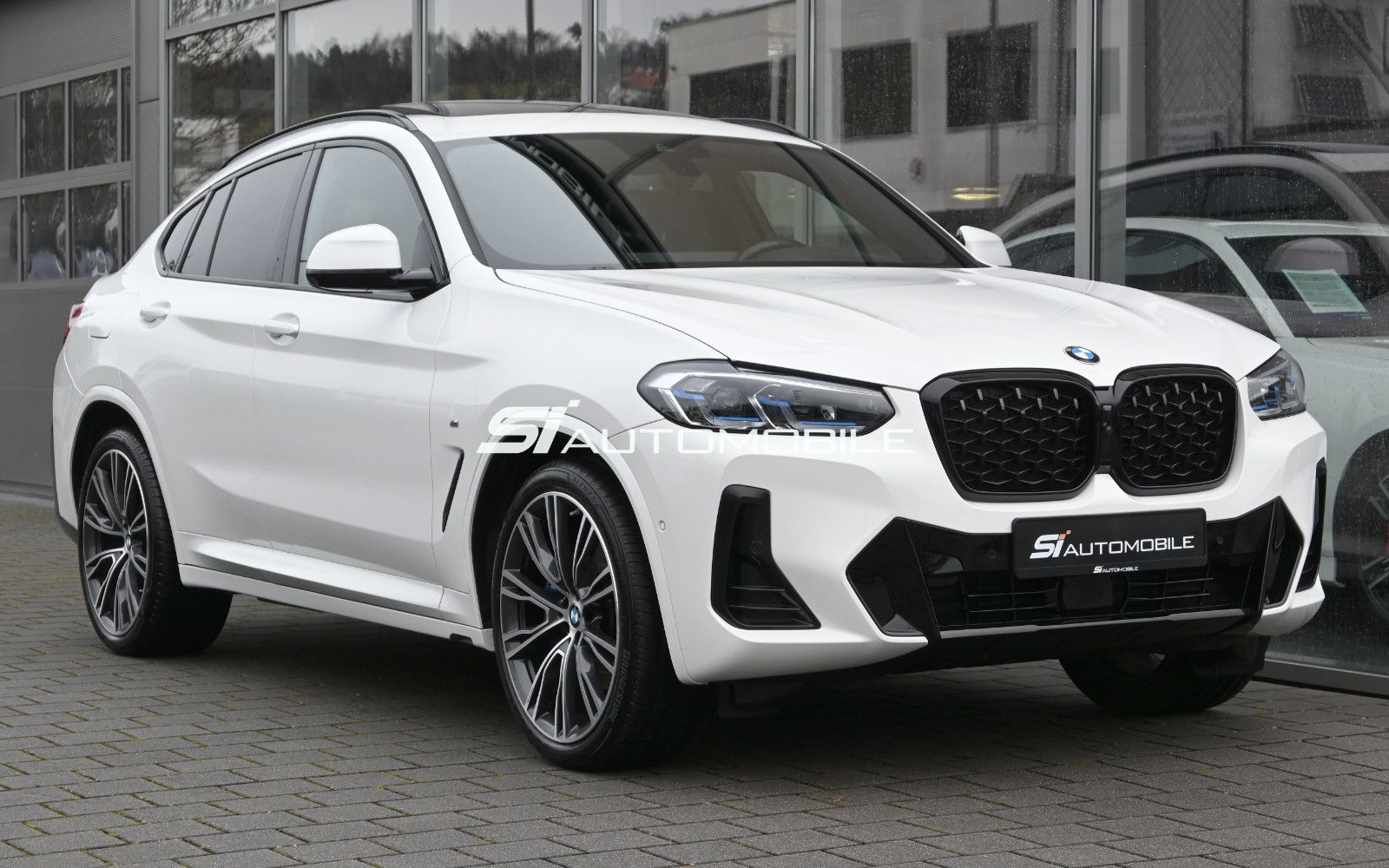 Fahrzeugabbildung BMW X4 xDr. 30d M-Sport °UVP 93.880€°AHK°LASER°STHZ°