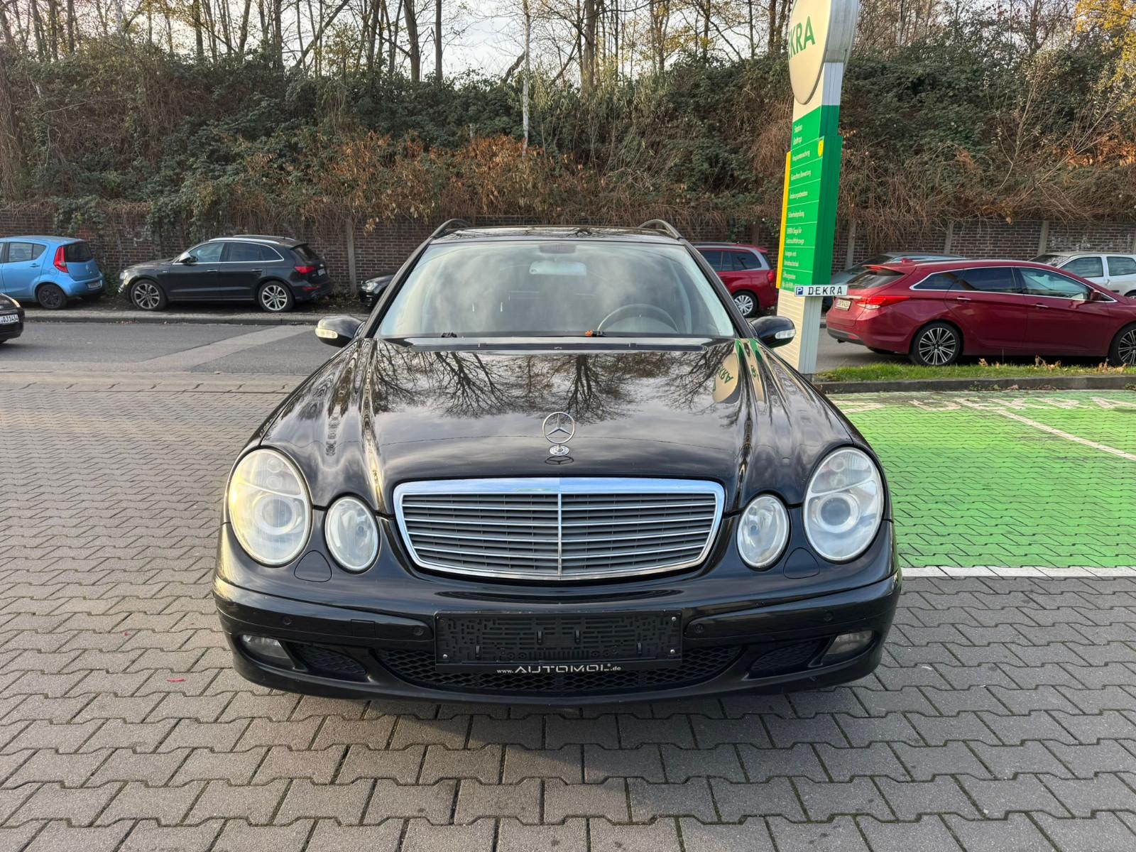 Mercedes-Benz E 220 E T-Modell E 220 T CDI Automatik