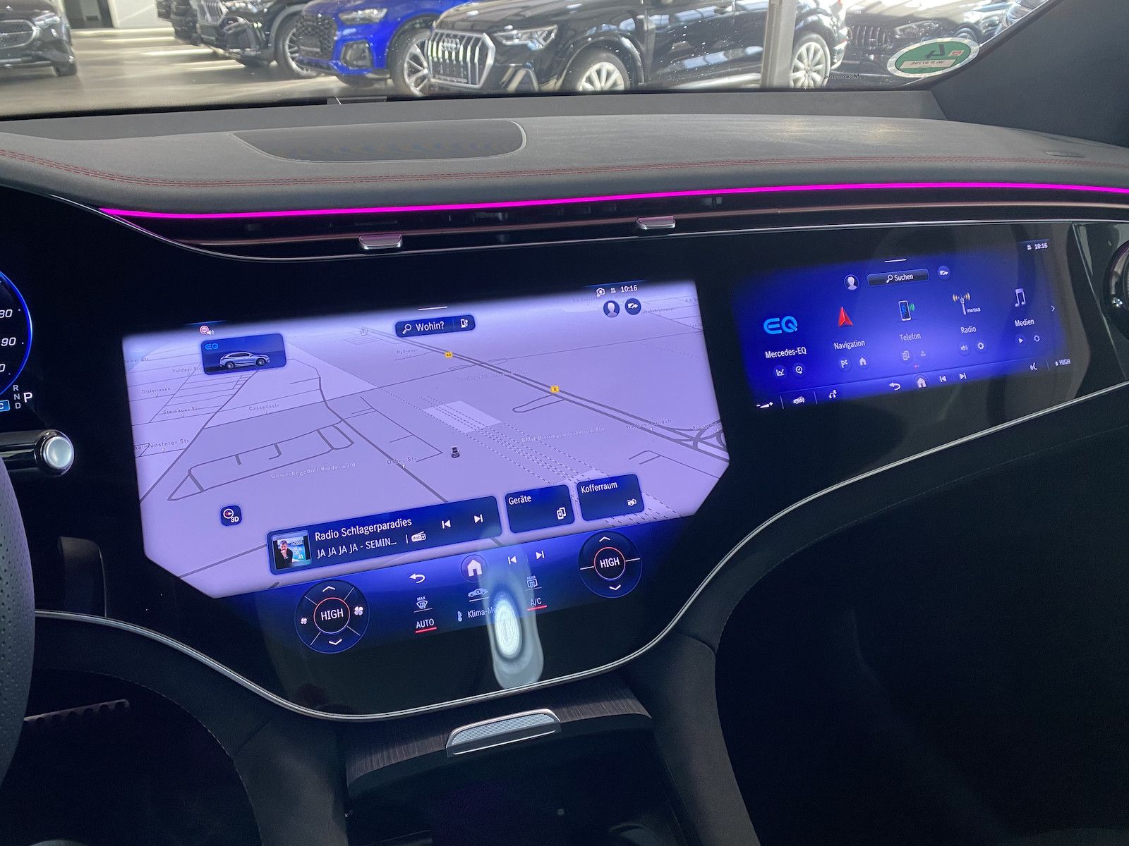 Fahrzeugabbildung Mercedes-Benz EQE SUV 500 4M AMG/HYPER/PANO/´21/BUR/360/AHK/