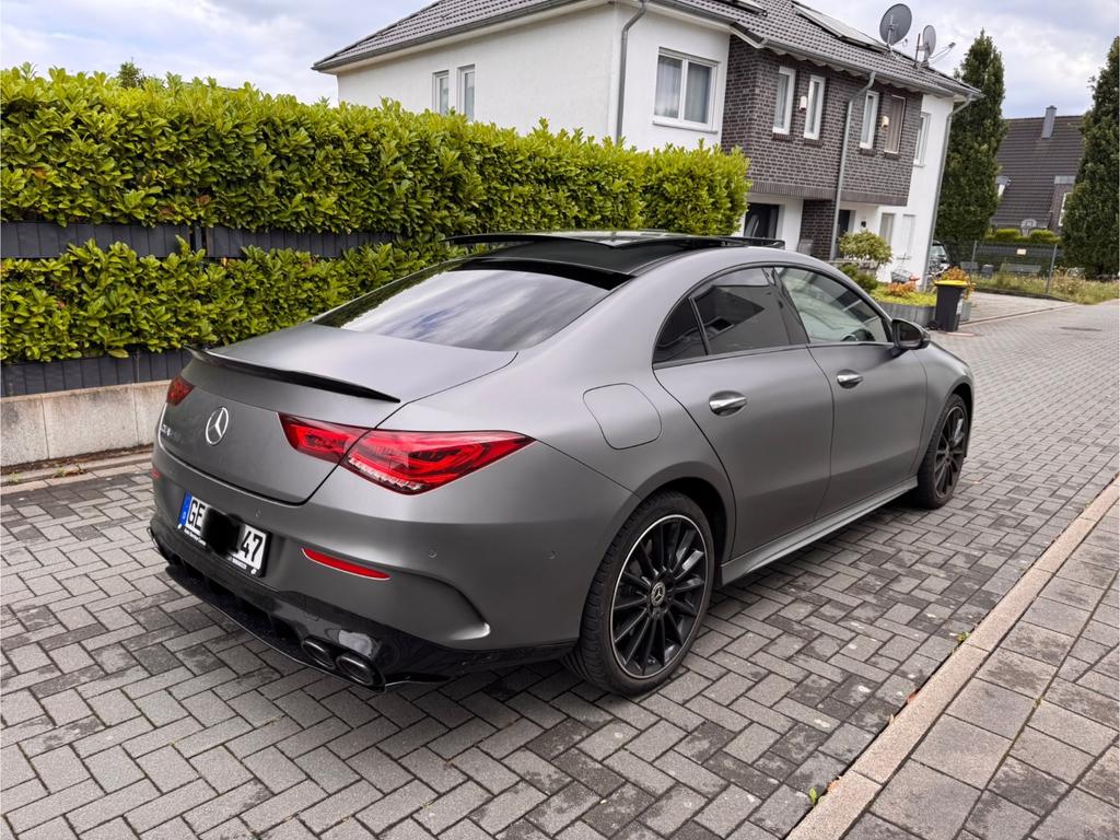 Mercedes-Benz CLA 250