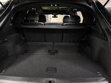 Audi Q7 - 8