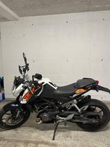 KTM 125 Duke (115) - KTM DUKE 125