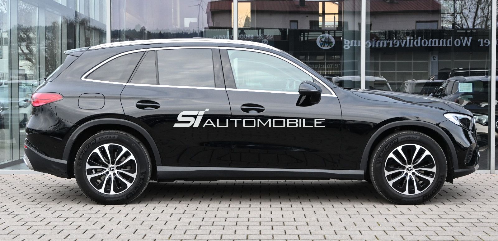 Fahrzeugabbildung Mercedes-Benz GLC 220 d 4M Avg Adv+ °AHK°MEMO°PANO°STHZG°BURM.