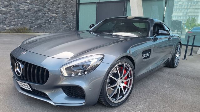 Mercedes-Benz AMG GT S