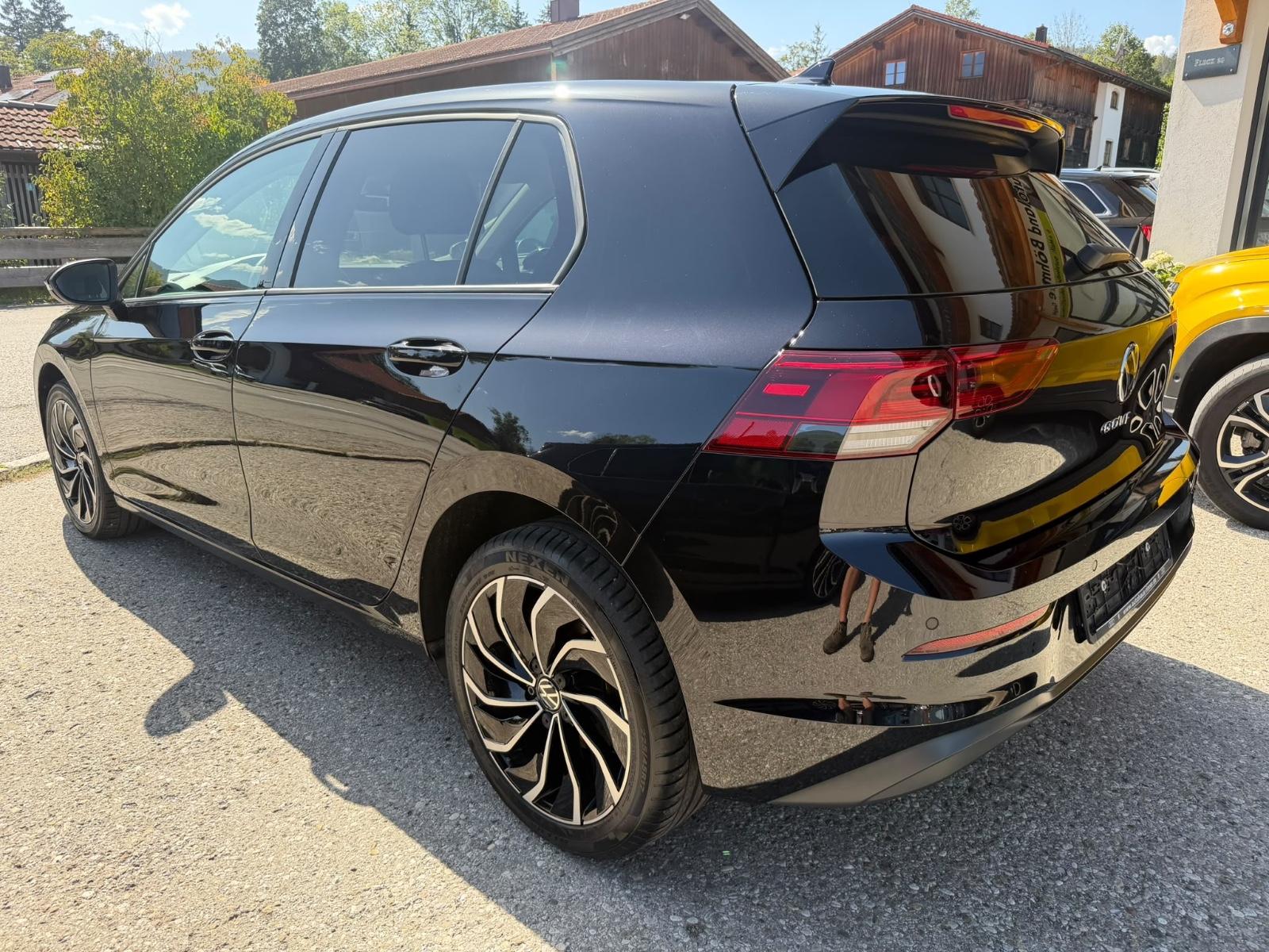 Volkswagen Golf VIII Limousine 2.0Ltr-85kW (116PS) TDI Life, миниатюра 14