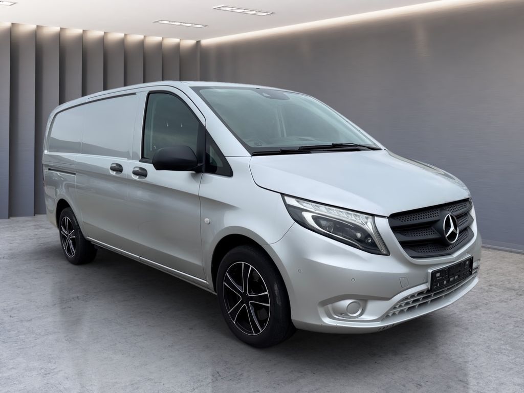 Image of Mercedes-Benz Vito