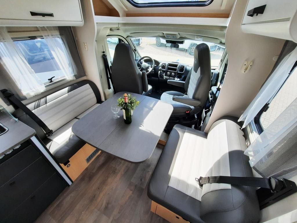 Fahrzeugabbildung Sunlight T 68C Adventure Edition Verfüg./Sparen Sie 3.811