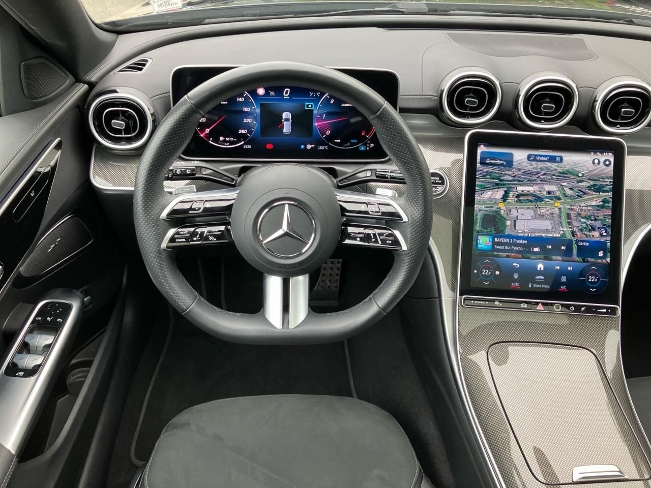Fahrzeugabbildung Mercedes-Benz C 220 d 4M T AMG AHK Pano Night DigitalLight