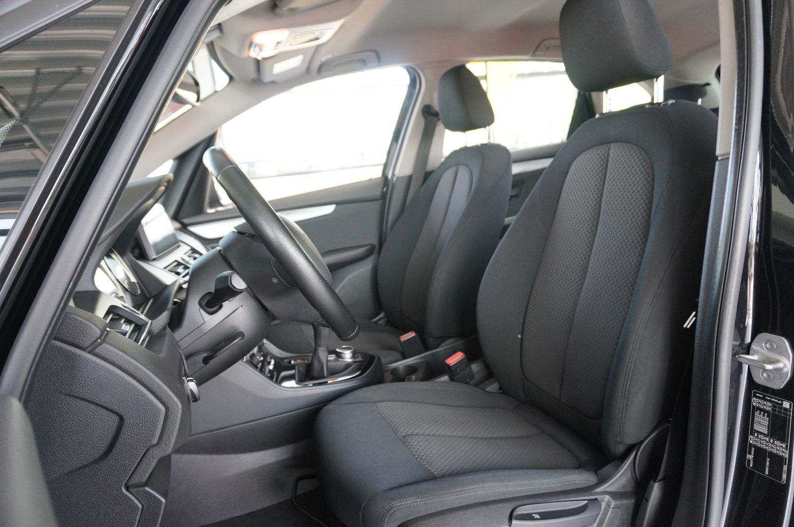 Fahrzeugabbildung BMW 216d Active Tourer NAVI/PDC/ALU/EU6dTemp