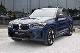 BMW iX3 80 kWh M-Pack PANO HUD HARMAN KARDON AHK - blaue BMW iX3