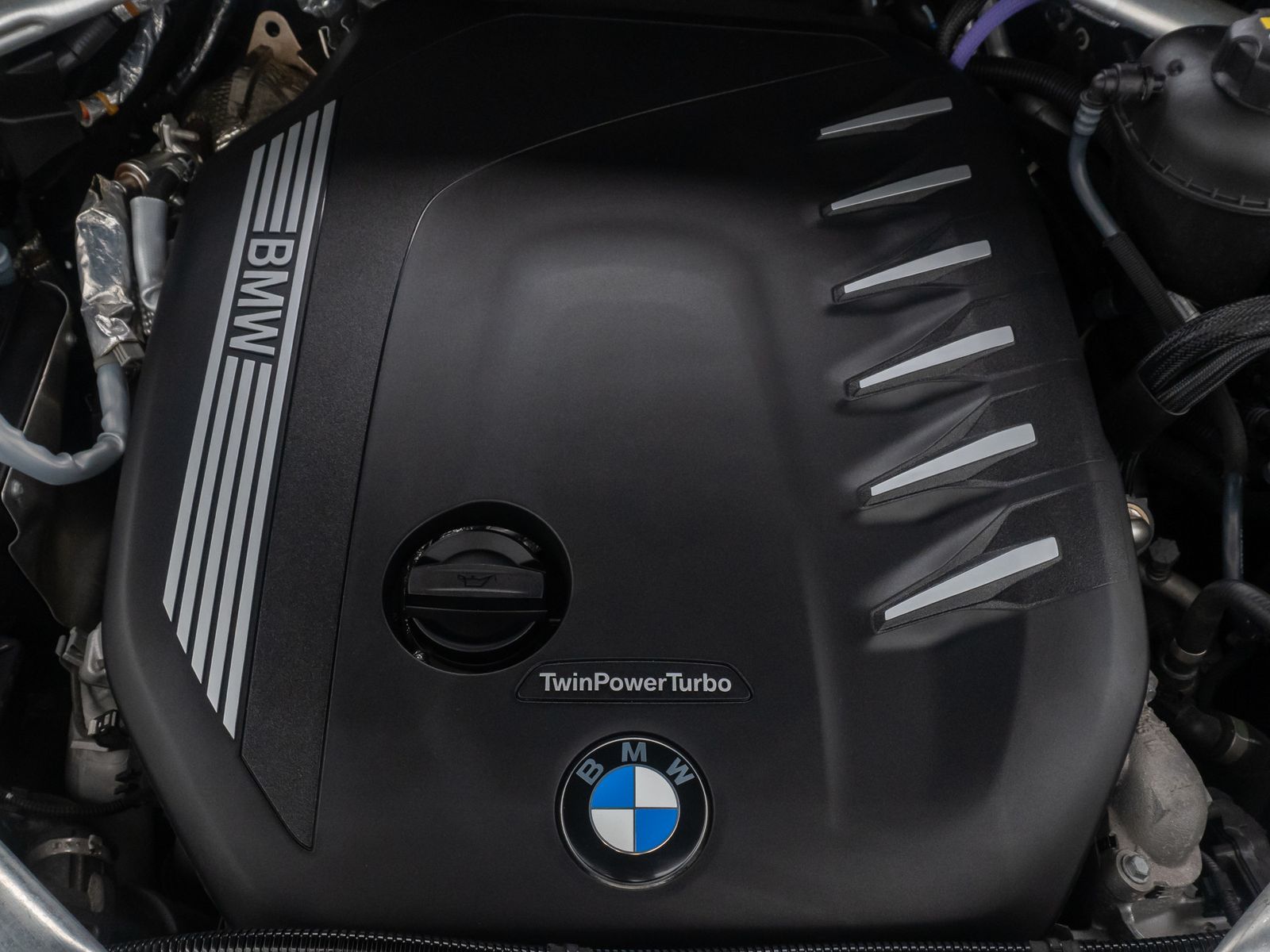 Fahrzeugabbildung BMW X5 xD30d M Sport 360&deg; HUD SoftCl Panorama 22Zoll