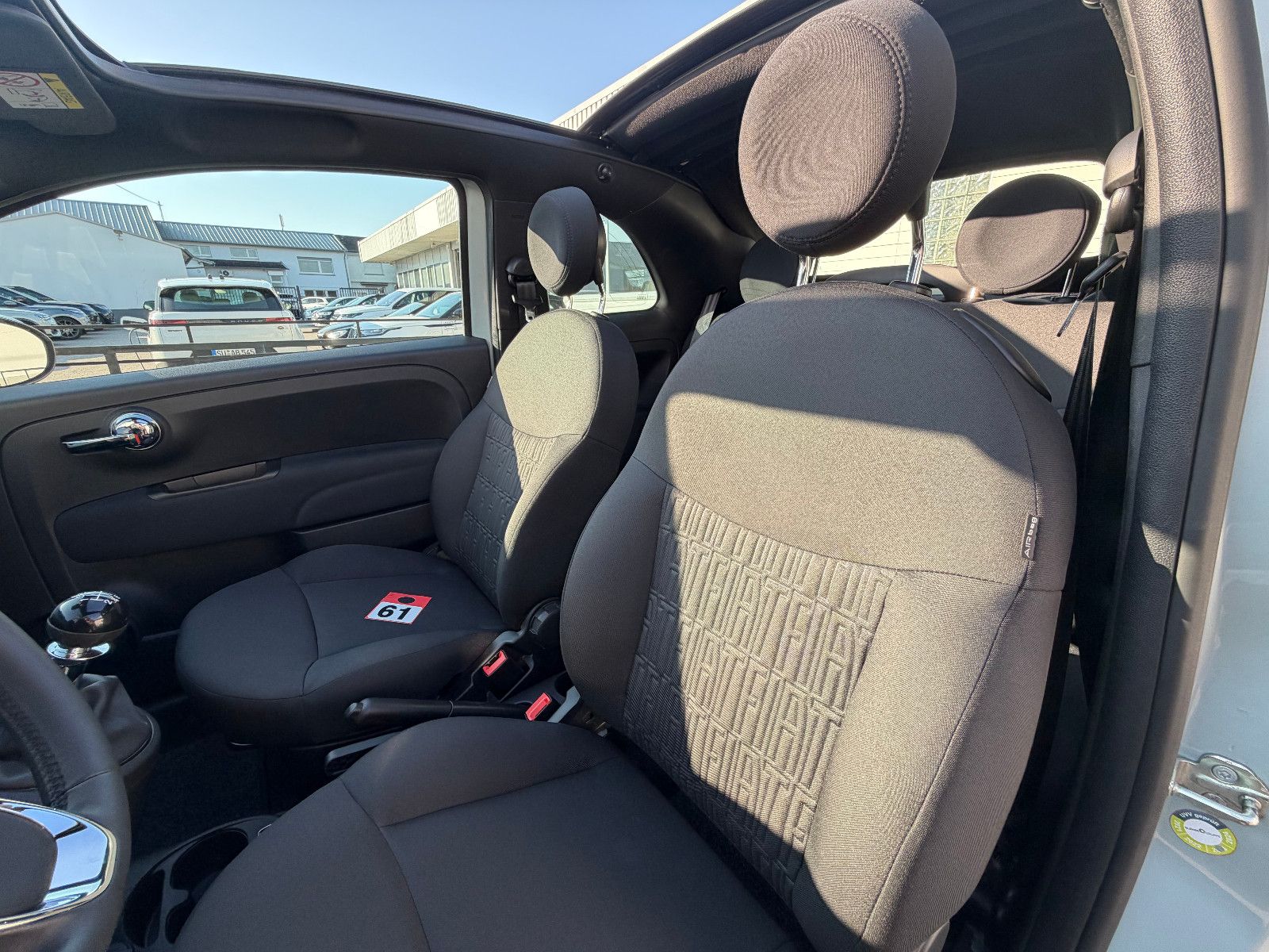 Fahrzeugabbildung Fiat 500C /KLIMA/BLUETOOTH/NAVI/PDC