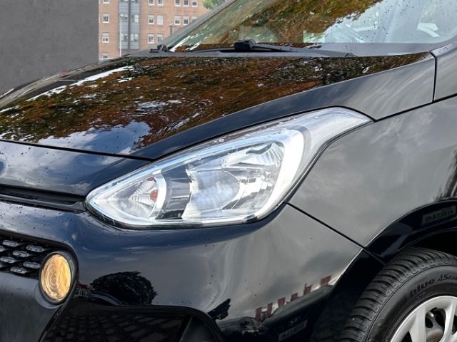 Fahrzeugabbildung Hyundai i10 Trend 1.2 +TEMPOMAT+KLIMA+USB+RADIO+SHZ+UVM+