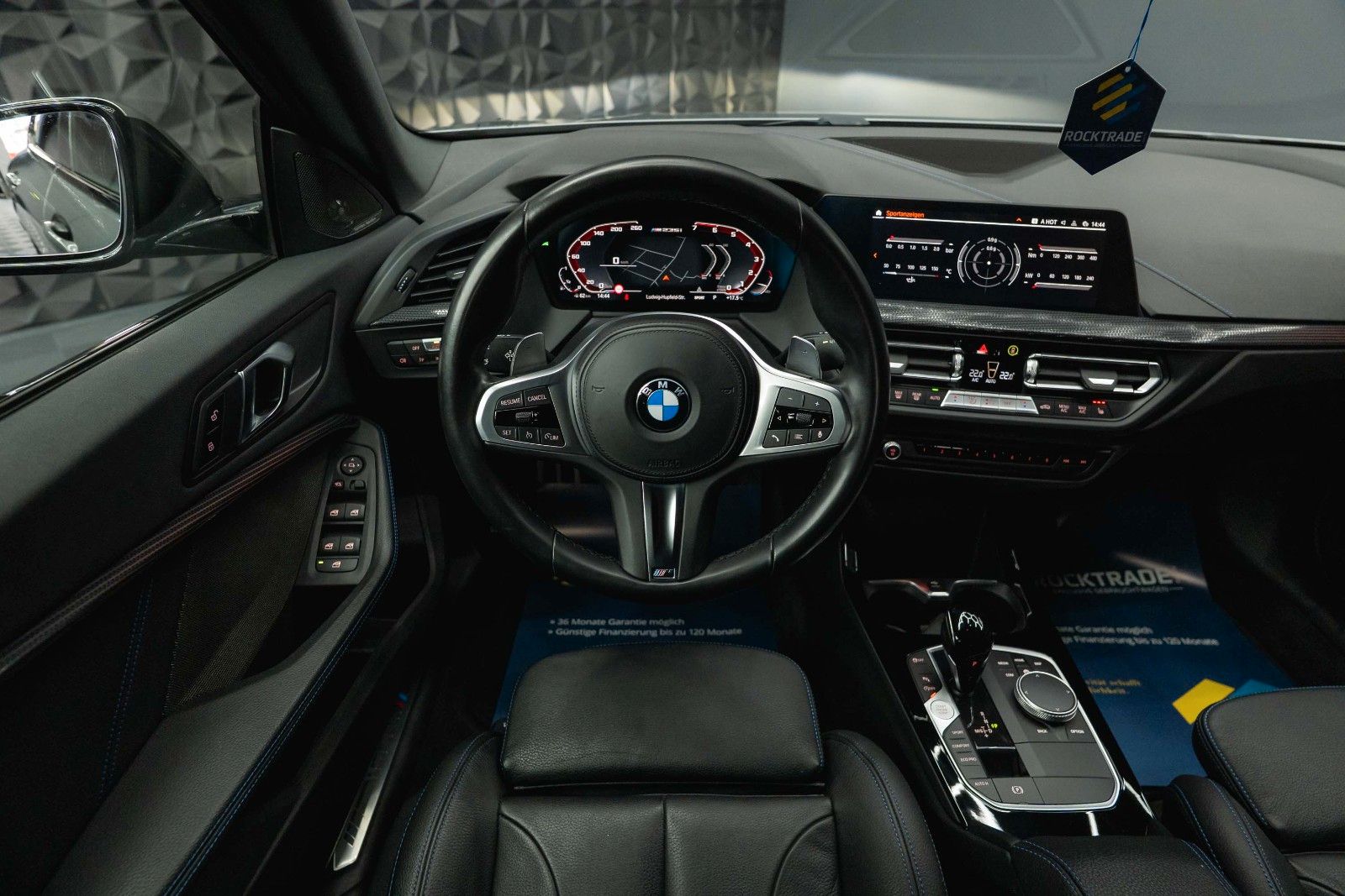 Fahrzeugabbildung BMW M235i xDrive M-Sport Pro Performance Shadow LED