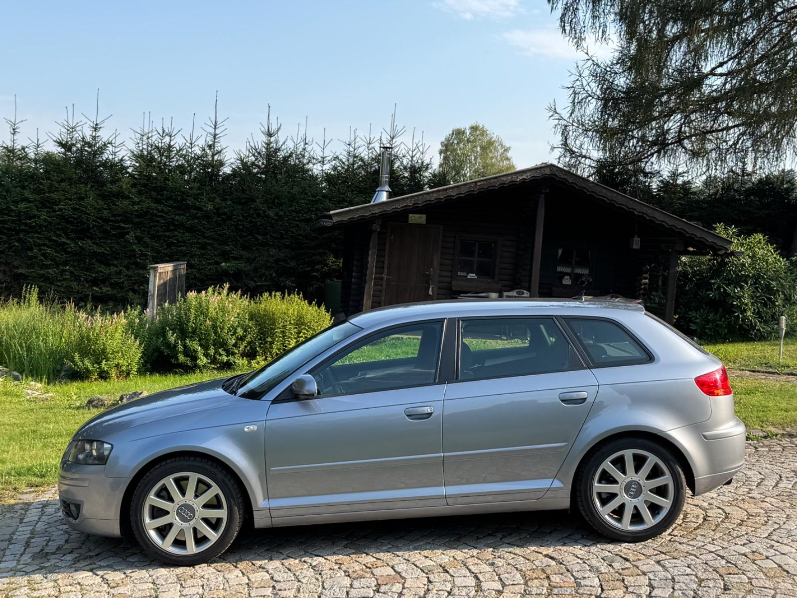 Audi A3 Sportback 3.2 VR6 SLINE Quattro,6Gang, TÜV!!