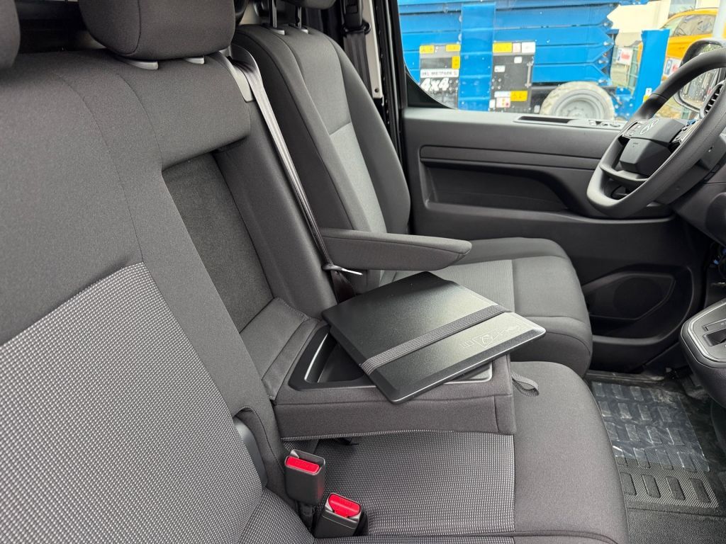 Fahrzeugabbildung Citroën Jumpy 2.2 Diesel 150 XL S&S Autm.