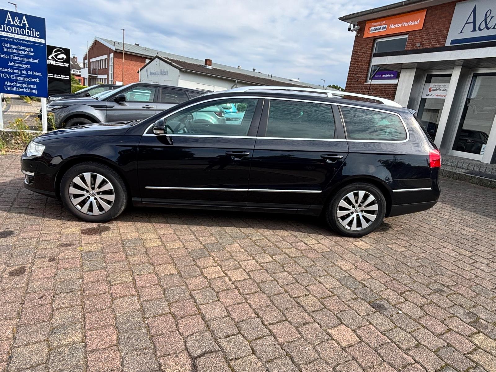 Volkswagen Passat 2010 — салон