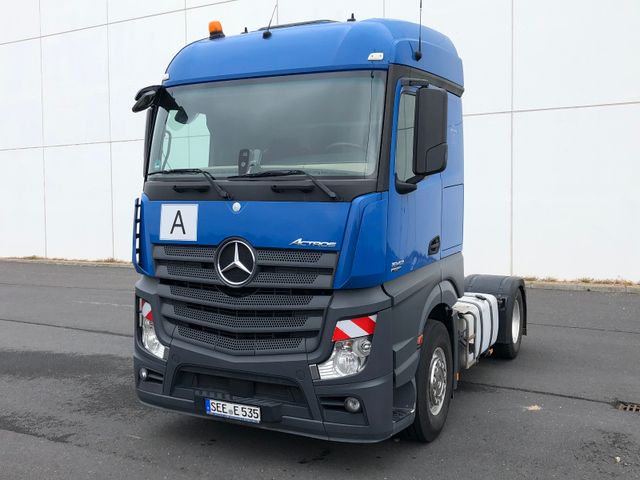 Mercedes-Benz Actros 1842